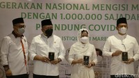 Chairman Indika Foundation Arsjad Rasjid bersama Ketua Umum Pemuda Pancasila, Japto Soerjosoemarno, serta dengan sejumlah tokoh nasional seperti Wakil Presiden Republik Indonesia KH Maruf Amin, Ketua MPR RI Bambang Soesatyo, Ketua DPR RI Puan Maharani, Ketua DPD RI La Nyala Mattaliti, Imam Besar Masjid Istiqlal, KH Nasaruddin Umar, serta tokoh lainnya, mendukung gerakan satu juta sajadah pelindung COVID-19.  
