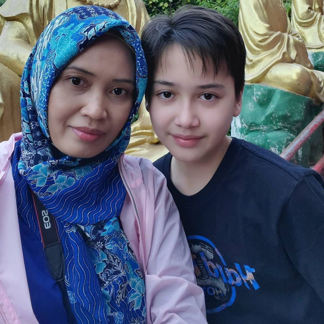 Rosidah, Youtuber Indonesia di Hong Kong Ini Populer  karena Video Resep