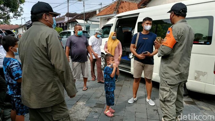Satpol PP Yogya Periksa Wisatawan