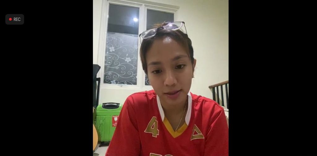 Berllian Marsheilla dalam wawancara via Zoom, saat bicara mengenai Aprilia Manganang.
