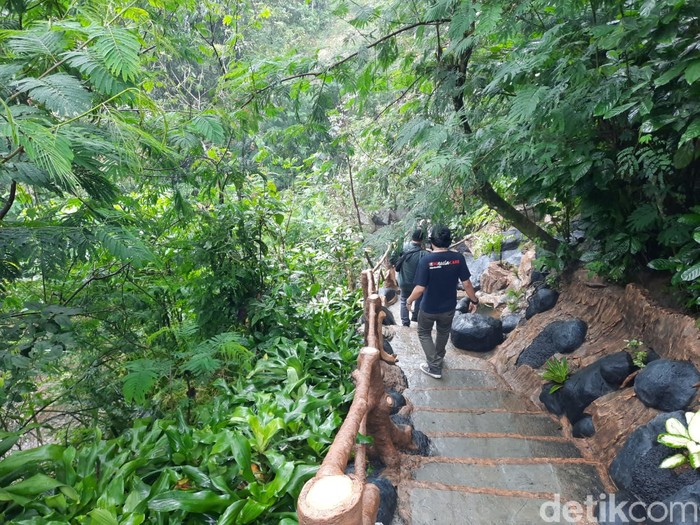 Desa Wisata Batulayang Bogor Desa Wisata Batulayang Bogor