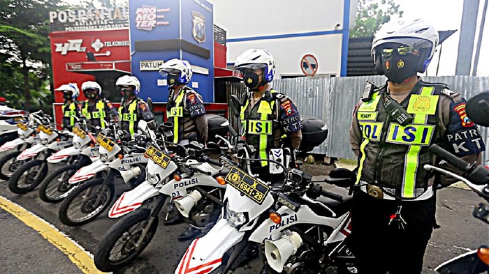 Di Surabaya sudah ada 39 Electronic Traffic Law Enforcement (ETLE) atau tilang elektronik. Kini ditambah Integrated Node Capture Attitude Record (INCAR).