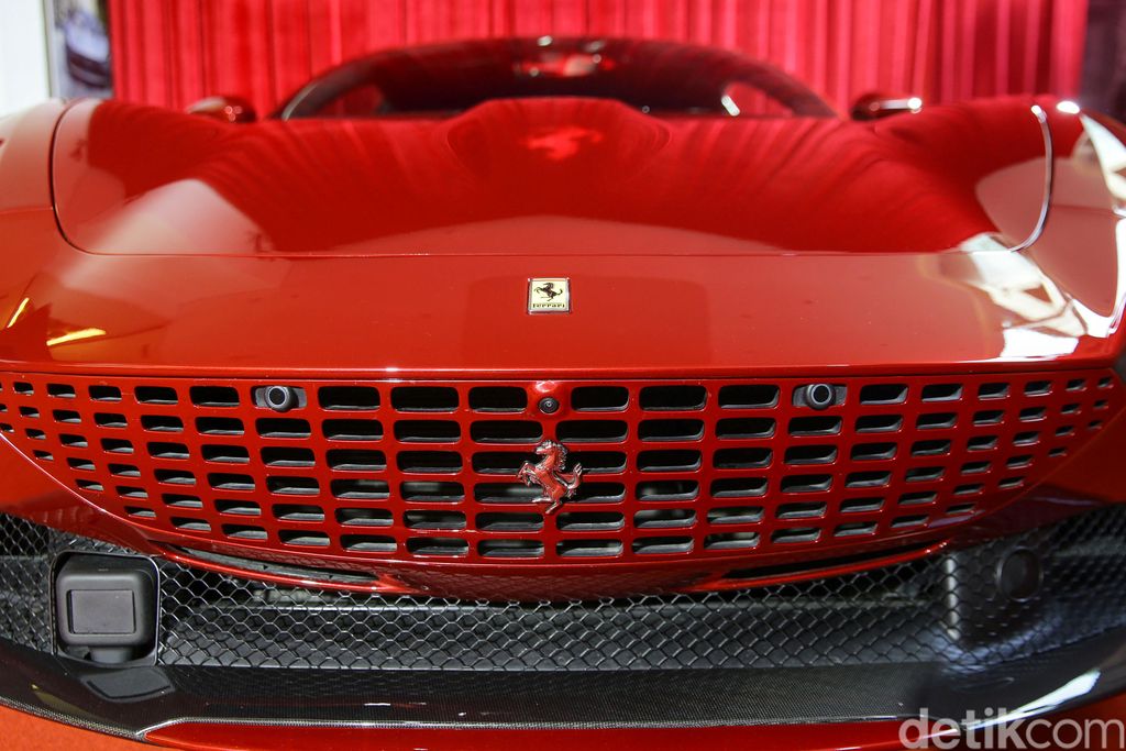 Penampakan Ferrari Roma