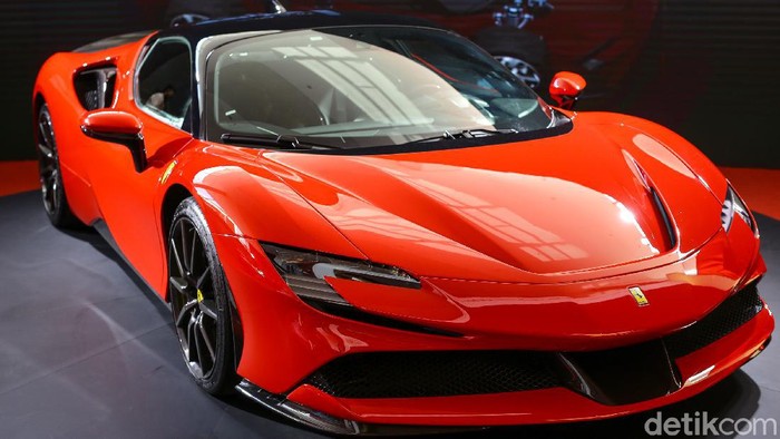 Ferrari SF 90 Stradale Penampakan Ferrari SF 90 Stradale