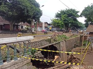 Balai Besar Pelaksanaan Jalan Nasional Jatim Cek Jembatan Ambrol Banyuwangi