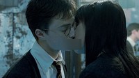 Apalagi usai dirinya berciuman dengan sang pemeran utama tersebut dalam film Harry Potter and the Order of the Phoenix. Dok. Warner Bros