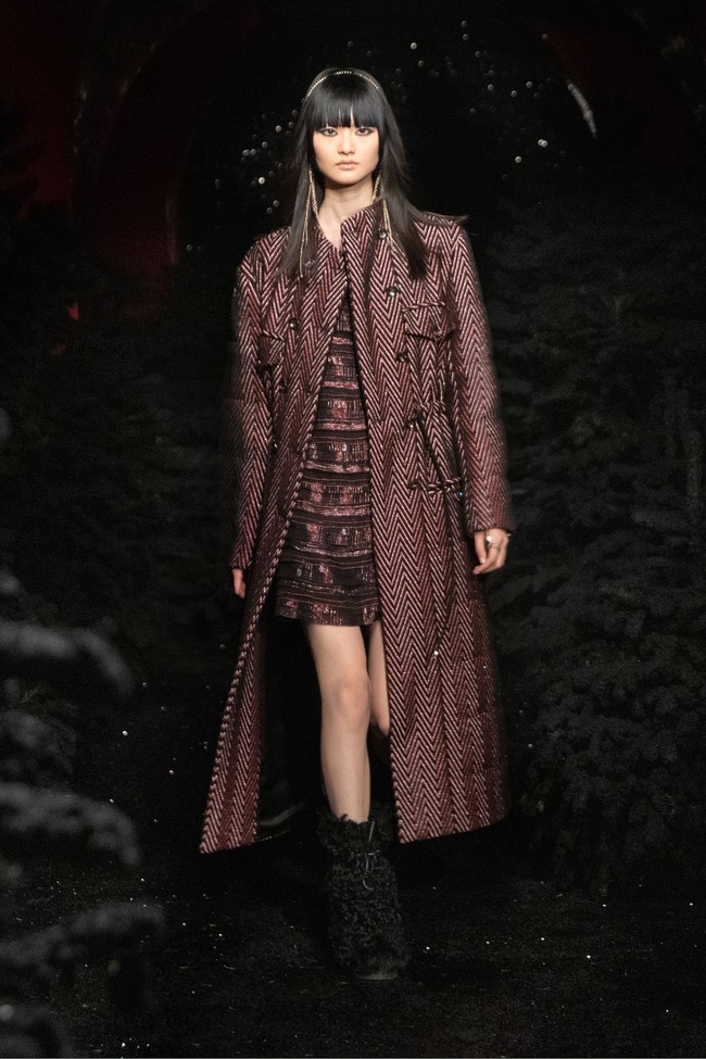 Fahion show koleksi busana Chanel terbaru untuk musim dingin 2021. Foto: Courtesy of Chanel.