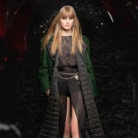 Fahion show koleksi busana Chanel terbaru untuk musim dingin 2021. Foto: Courtesy of Chanel.