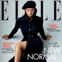 Maggie menjadi salah satu model yang difitur di edisi tahunan Sports Illustrated. Setelah setahun jadi petugas kesehatan untuk membantu menghentikan penyebaran virus COVID-19, ia kembali berpose sebagai model pakaian renang. Foto: Instagram @maggierawlins