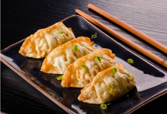 Yatai, Warung Makan Kaki Lima Jepang yang Jual Ramen dan Sushi