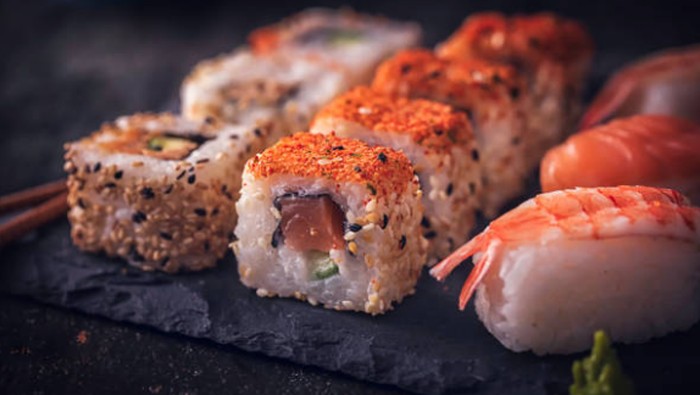 Yatai, Warung Makan Kaki Lima Jepang yang Jual Ramen dan Sushi