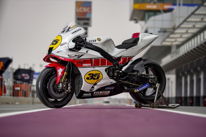 Motor MotoGP Yamaha Edisi 60 Tahun