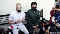 Diduga jika pernyataan Lee Sachi tentang kehilangan benda berharga di kediaman Okan adalah kebohongan semata. Pool/Palevi S/detikFoto