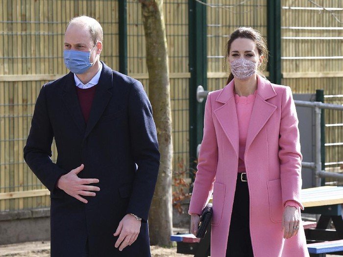 Britains Prince William, with Kate, Duchess of Cambridge, visits School21, a school in east London, Thursday March 11, 2021. (Justin Tallis/Pool via AP)