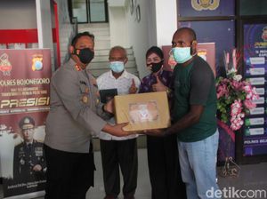 Warga Papua di Bojonegoro Silaturahmi dengan Polisi Saat Pandemi COVID-19