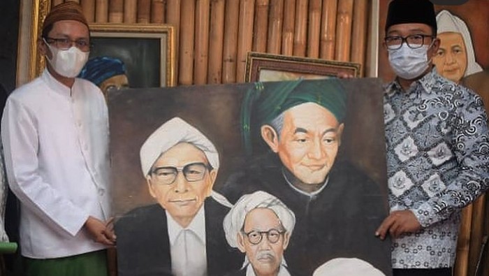 Ridwan Kamil Dorong Pesantren Lahirkan Produk Seni Lukis-Kaligrafi