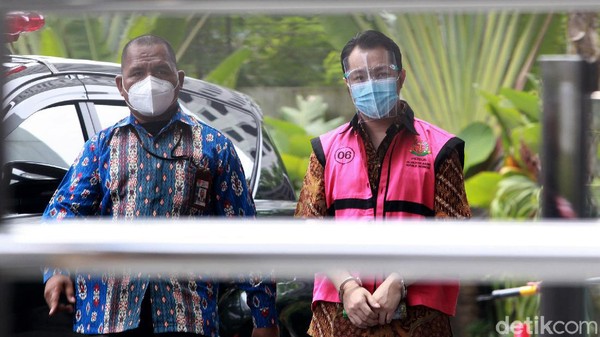 Tersangka Kasus Asabri Jimmy Sutopo Diperiksa di KPK