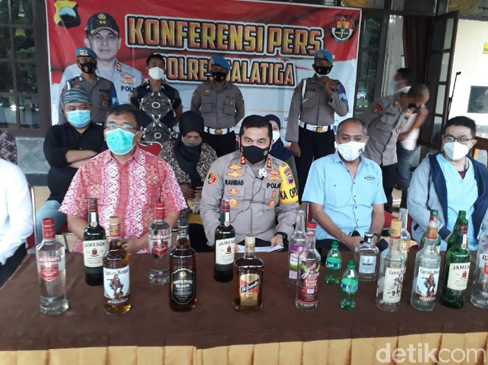 Tiga mahasiswa di Boyolali tewas keracunan miras oplosan, Jumat (12/3/2021).