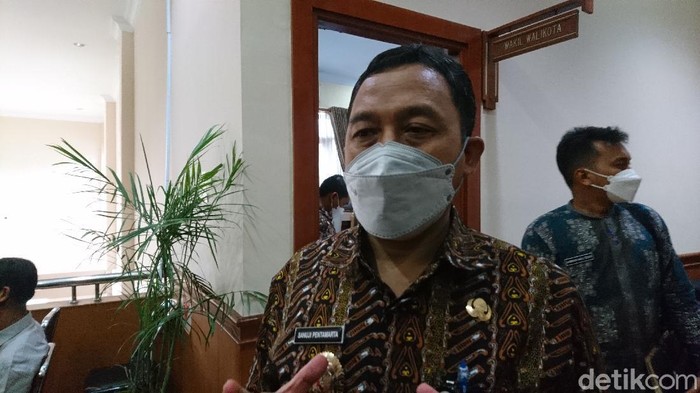 Wakil Wali Kota Cilegon, Sanuji Pentamarta