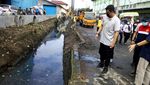 Potret Bobby Beraksi Pimpin Normalisasi Parit di Medan Demi Cegah Banjir