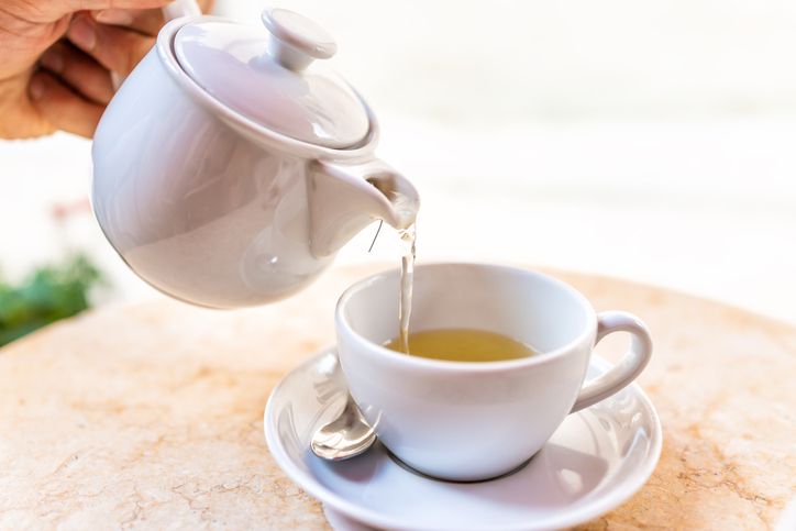 Manfaat teh putih untuk kesehatan kulit wajah.