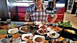 Okan Kornelius Paling Suka Makan Korean BBQ hingga Bakmi