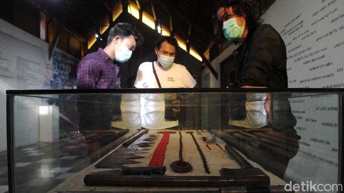 Pameran tentang klitih bertajuk The Museum of Lost Space digelar untuk menunjukkan bukti-bukti klitih sejak 1990-an hingga sekarang.
