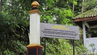 Setelah tahun 1.500-an Masehi didatangi dan dibangun kembali dengan struktur yang lebih baik oleh Wali Songo, di antaranya Sunan Bonang, Sunan Kudus, Sunan Kalijaga, dan Sunan Gunung Jati.