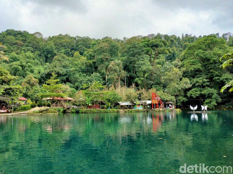 Foto: Danau Kaca dari Majalengka