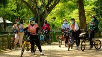 Taman Margasatwa Ragunan memberlakukan kapasitas maksimal 5 ribu pengunjung di tengah pandemi COVID-19. Jam operasional Ragunan mulai pukul 07.00-14.30 WIB, dan tutup di hari Senin. (Foto: Andhika Prasetia-detikcom)
