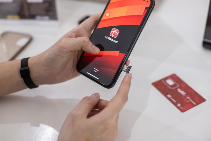 Telkomsel mempermudah pelanggan dalam menukar atau yang ingin upgrade ke kartu 4G.