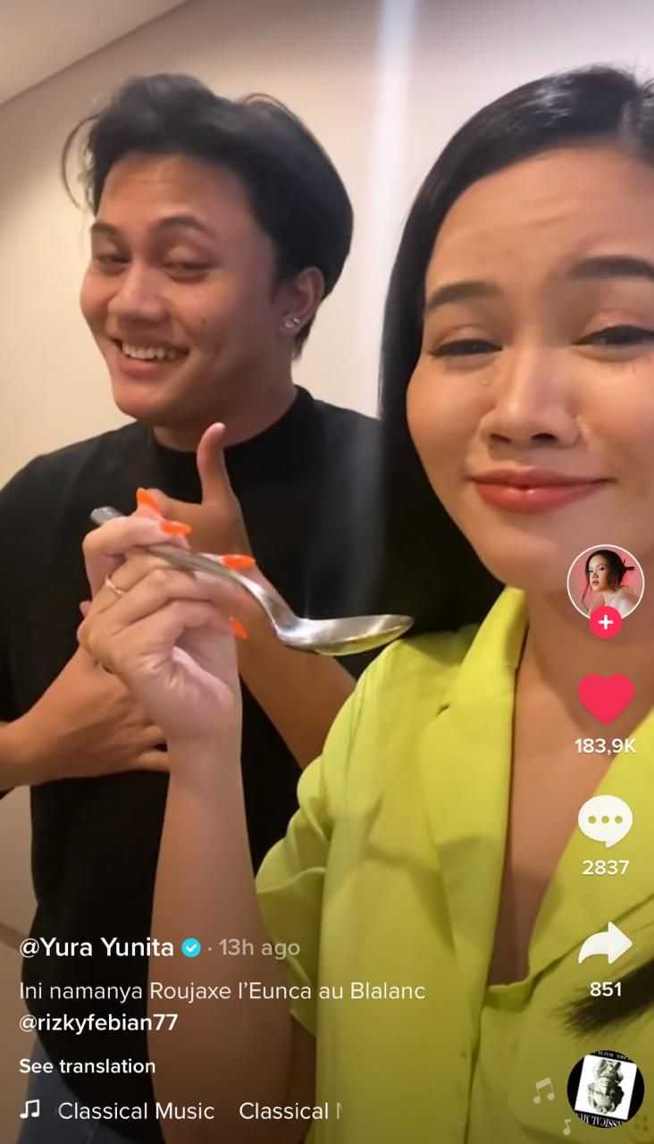Yura Yunita Parodikan Sisca Kohl, Bikin Camilan Cokelat Plus Leunca!
