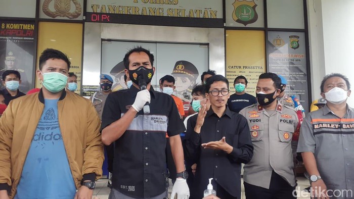 Kasat Reskrim Polres Tangerang Selatan AKP Angga Surya Saputra (Afzal Nur/detikcom)
