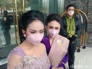Krisdayanti Tak Masalah Ashanty Dampingi Aurel Hermansyah di Pelaminan