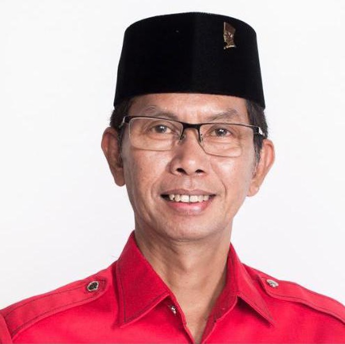 DPC PDIP Surabaya menyambut bahagia dan menyampaikan Selamat Hari Raya Nyepi 2021 bagi seluruh umat Hindu. Khususnya yang bermukim di Kota Pahlawan.