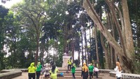 Tempat wisata Taman Hutan Raya (Tahura) Djuanda masih menjadi primadona objek wisata bagi kebanyakan wisatawan di Kota Bandung.