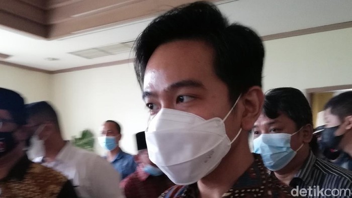 Wali Kota Solo Gibran Rakabuming Raka soal kesiapan Piala Menpora 2021.