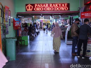 Belanja Asyik di Pasar Oro-Oro Dowo, Pasar Kolonial yang Jadi Pasar Modern