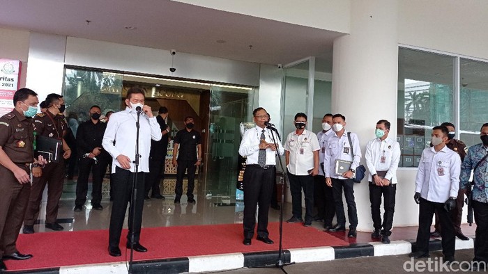 Jaksa Agung Saat Bertemu Mahfud Md