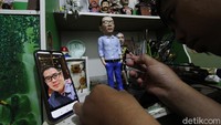 Biasanya konsumen adalah orang-orang dari luar Jawa Tengah.