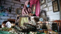 Proses pembuatan kerang ini dapat dilakukan 1-3 hari, tergantung tingkat kerumitan pesanan. Proses pembuatan kerang ini dapat dilakukan 1-3 hari, tergantung tingkat kerumitan pesanan.