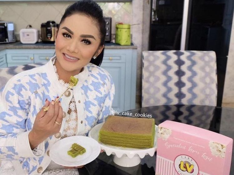 Krisdayanti Paling Suka Makan Lobster hingga Ikan Cakalang