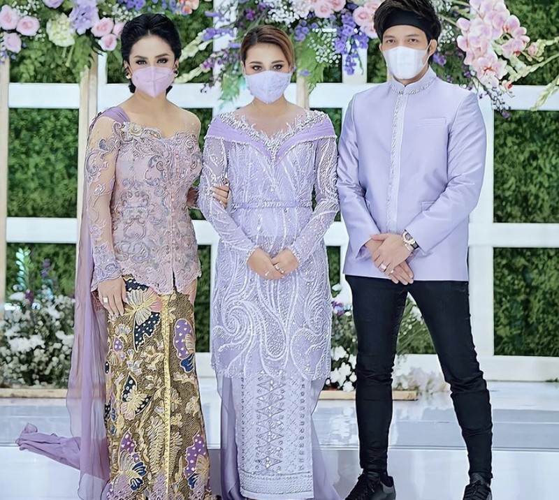 Krisdayanti Paling Suka Makan Lobster hingga Ikan Cakalang