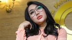 12 Artis Indonesia yang Ngaku Operasi Plastik