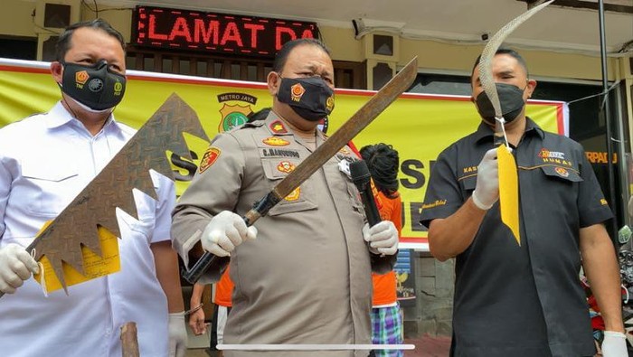 Polisi tangkap ABG pelaku tawuran di Kebon Jeruk, Jakbar