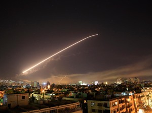 Suriah Tembak Jatuh Rudal-rudal Israel