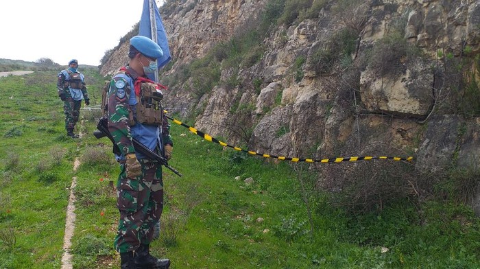 Satgas Garuda berhasil mengamankan mortir aktif berdaya ledak tinggi dengan status unexploded ordnance di Lebanon (dok UNIFIL)