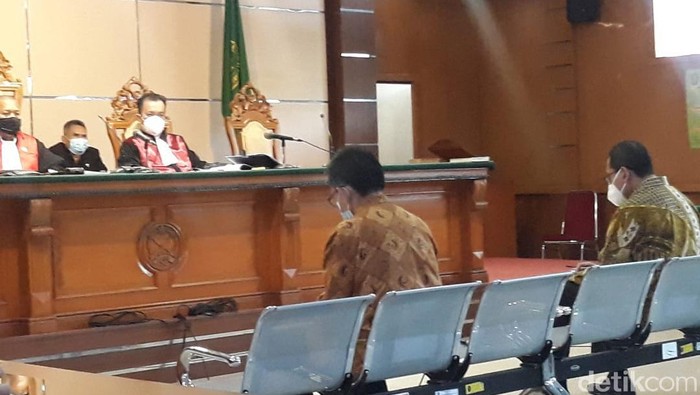 Sidang kasus korupsi PT DI