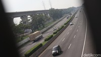 Seperti diketahui, proyek kereta cepat ini pertama di Indonesia dan telah diinisiasi sejak tahun 2015.