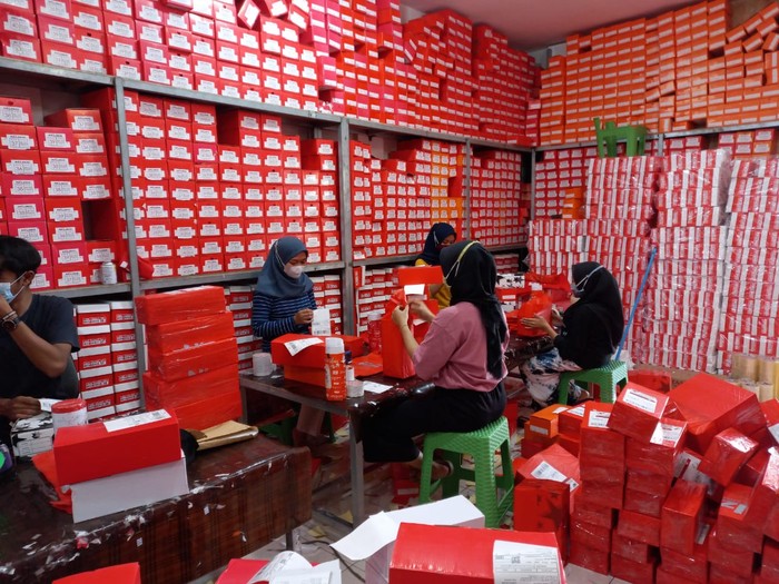 Toko sepatu